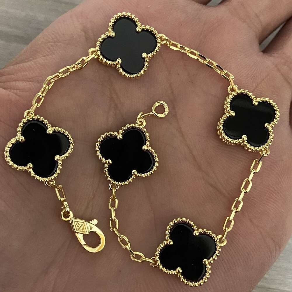 Oro Nero (bracciale a cinque fiori)