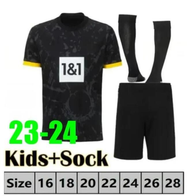 Kids 23 24 Away with socks