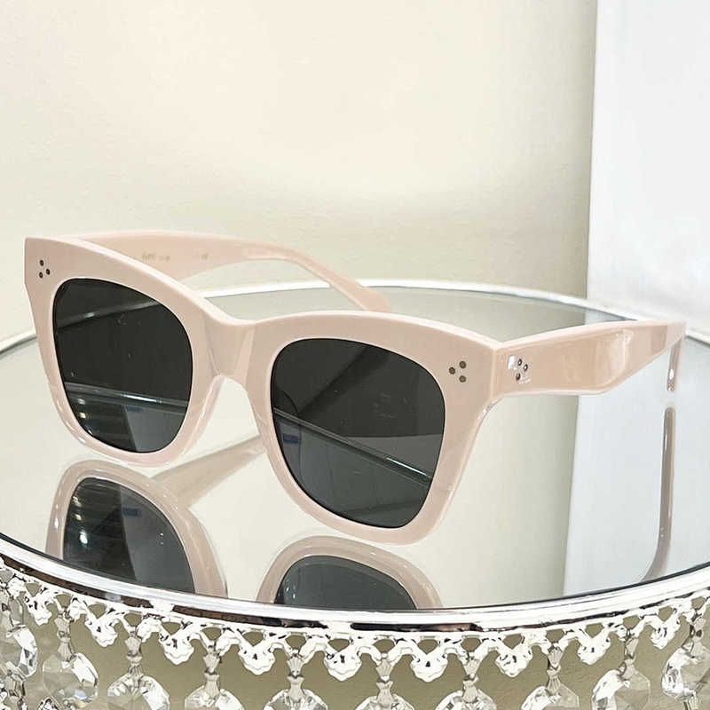 Roze frame grijs