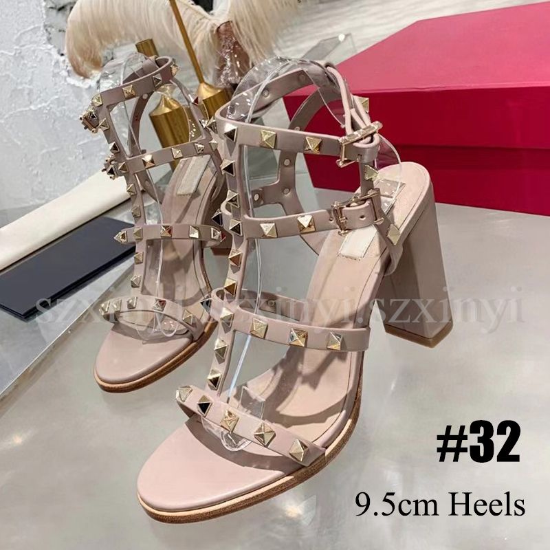 #32 with 9.5cm heels
