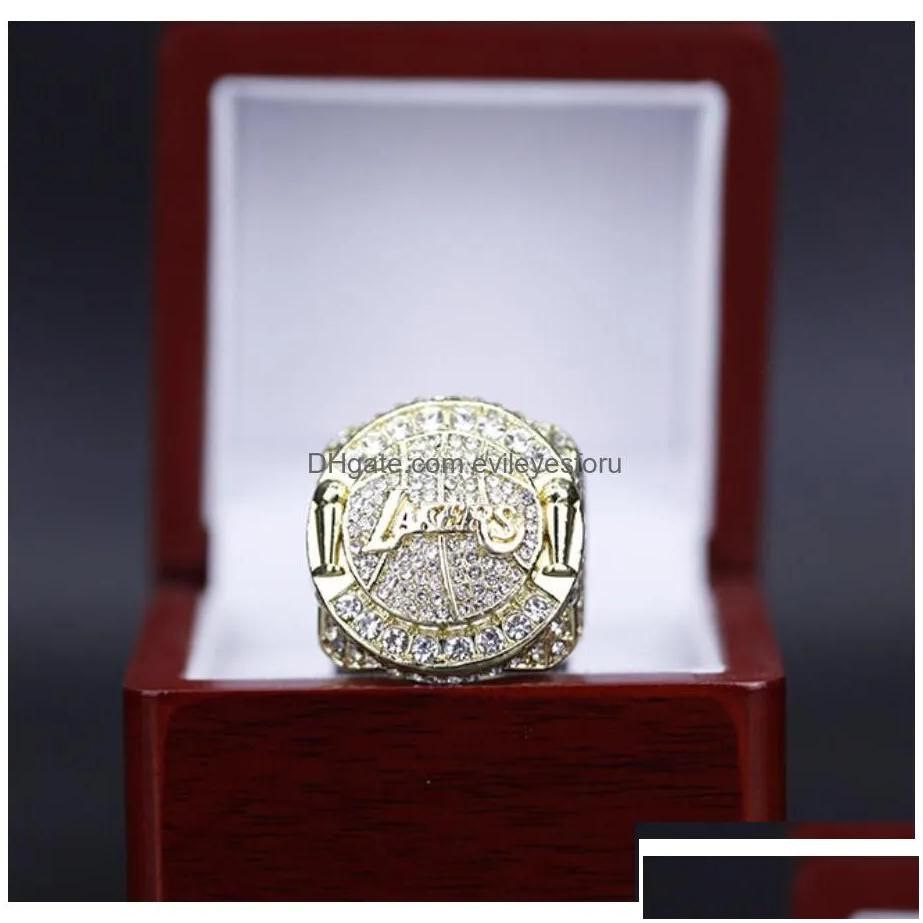 1pc 2010 Ring مع Box معًا