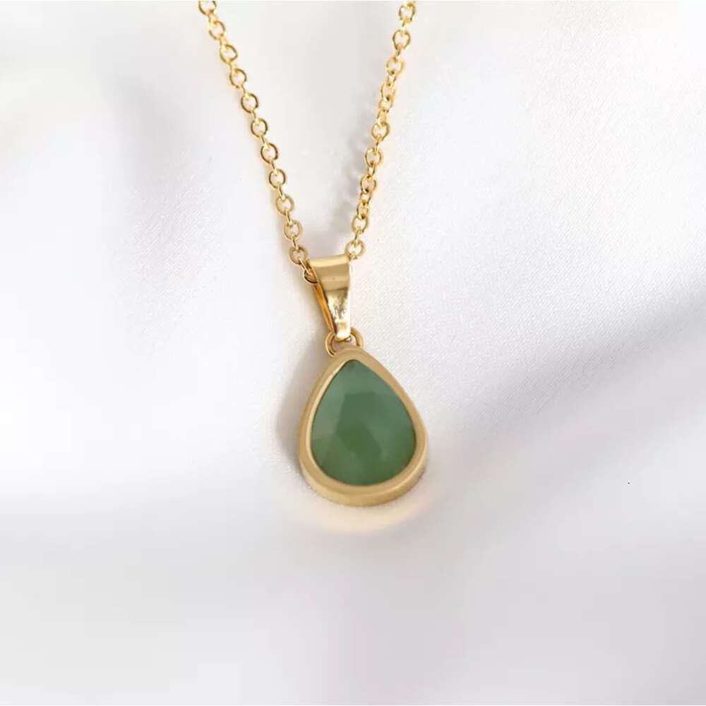 Aventurine (goutte d'eau.-Collier