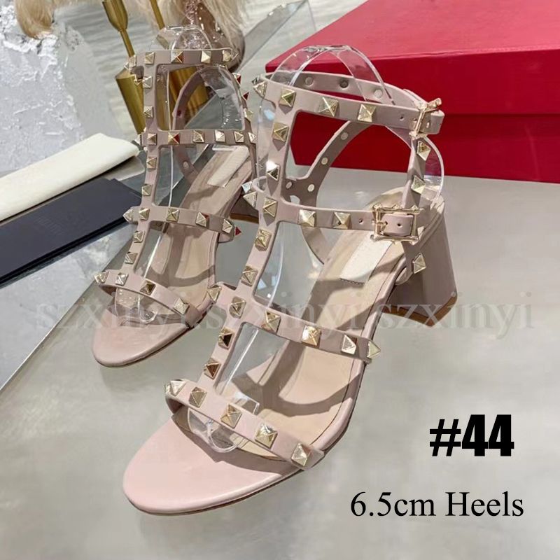 #44 with 6.5cm heels