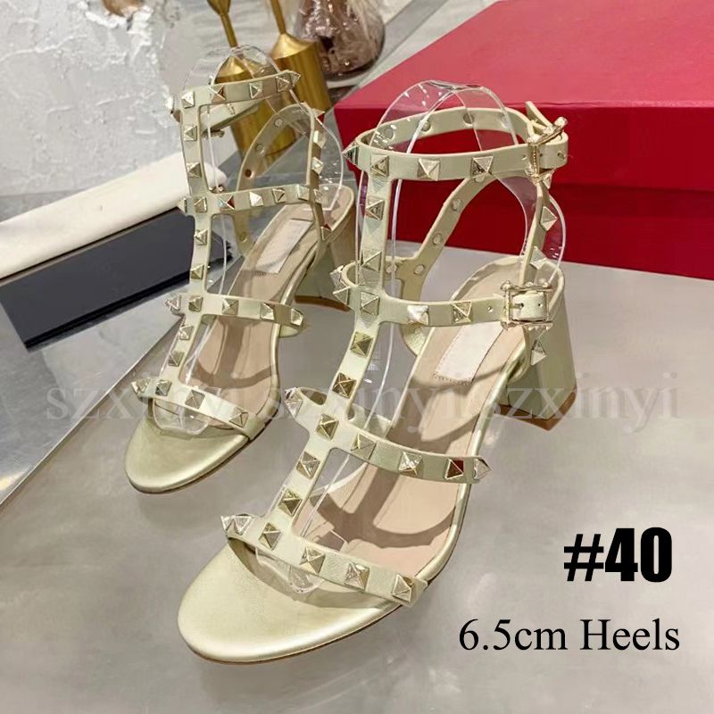 #40 with 6.5cm heels