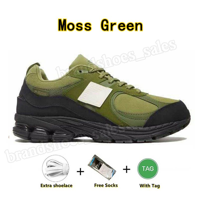 B2 Moss Green