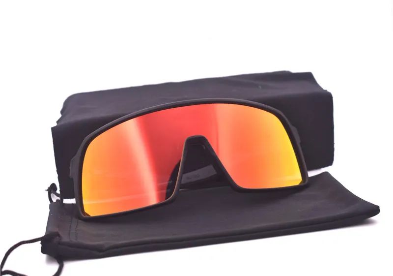 9406 Black Frame Red Lens