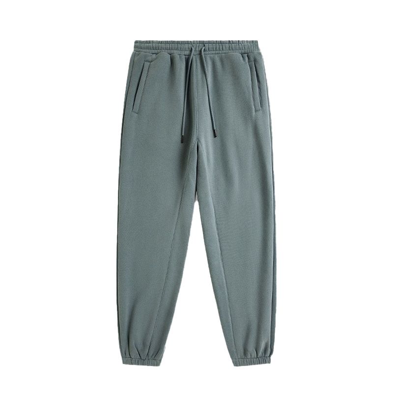 Серовато-зеленые спортивные штаны