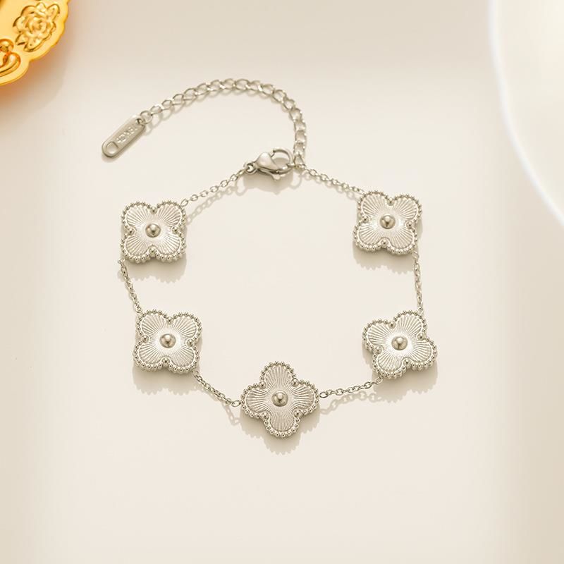 6silver clover Braceletchina