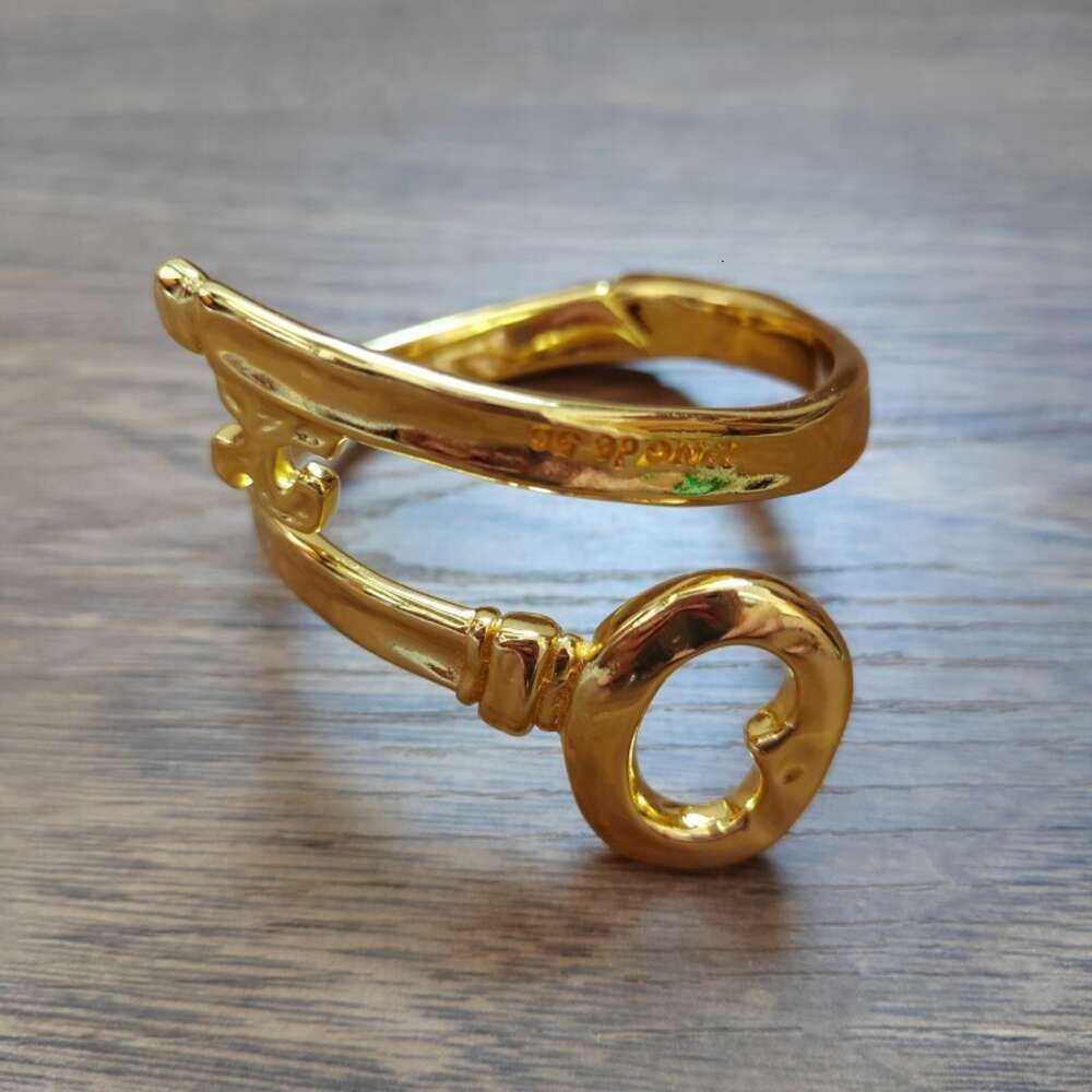 Bracelet - Gold