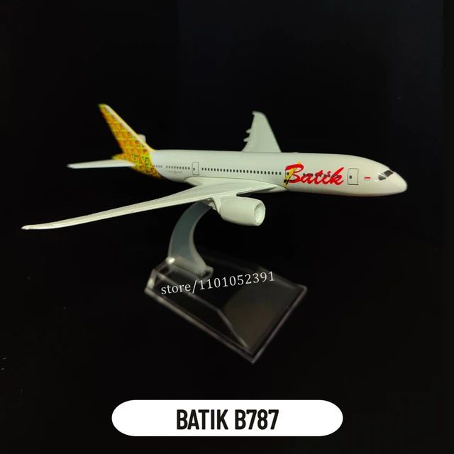 153.Batik B787