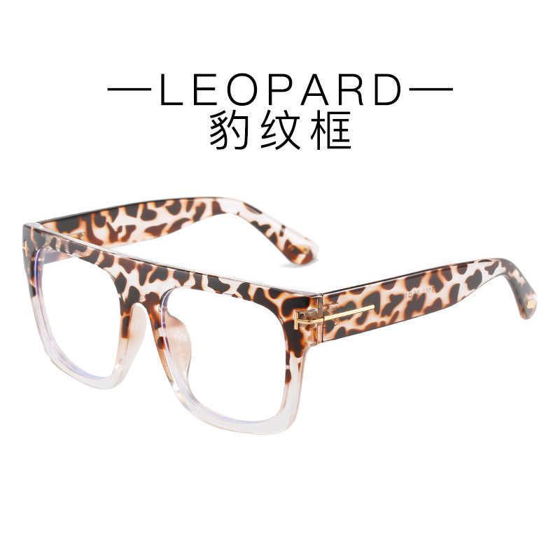 C2 Quadro de leopardo