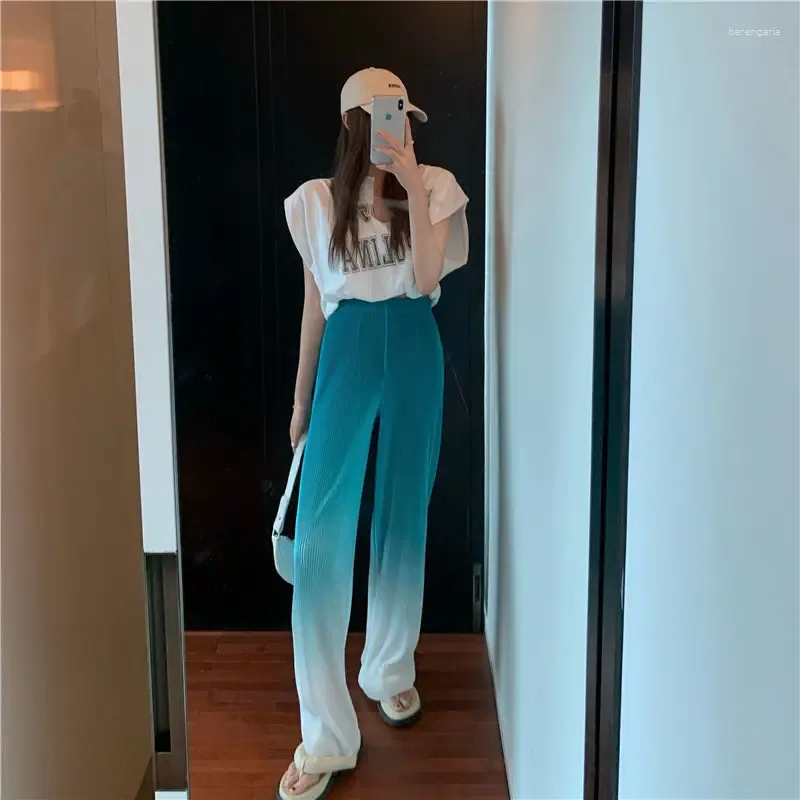 Gradient Green Pants