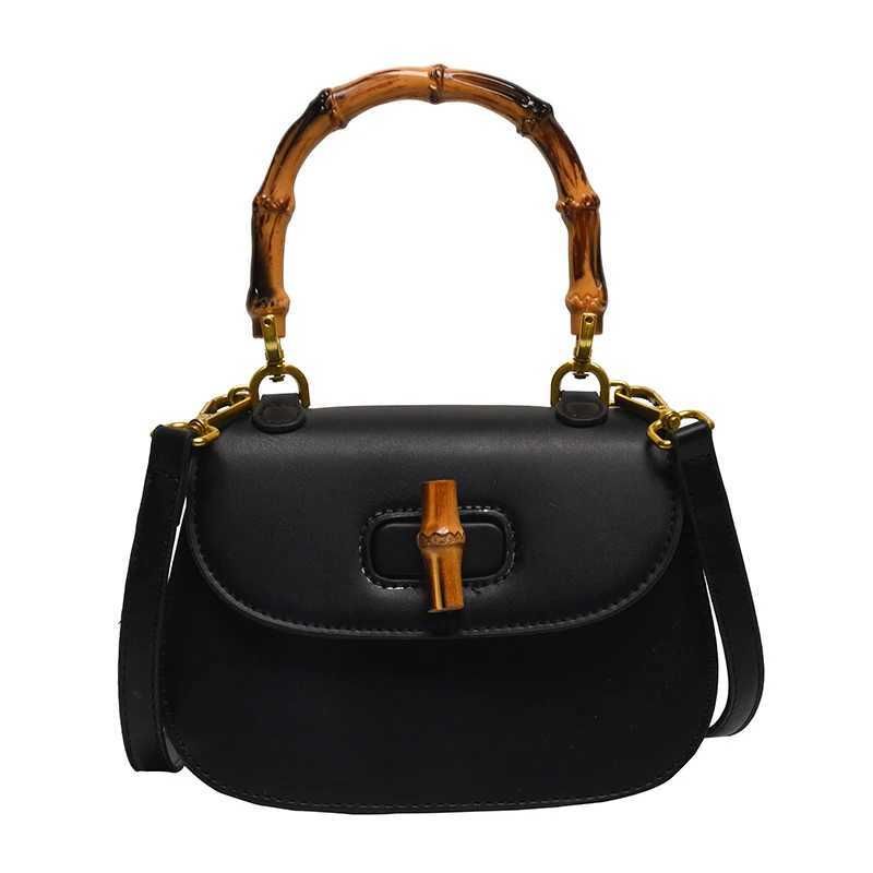 black shoulder bag