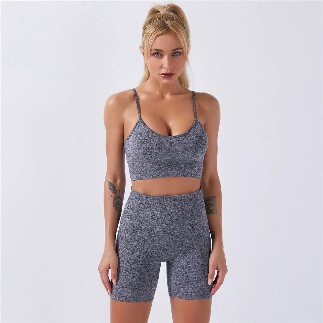 soutien-gorge court gris foncé