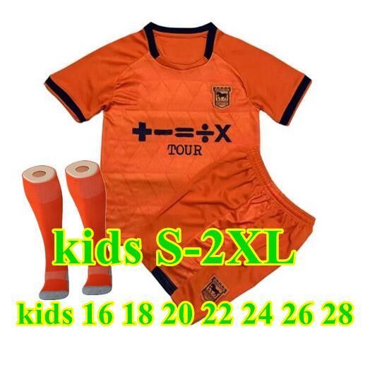 23/24 kit fora