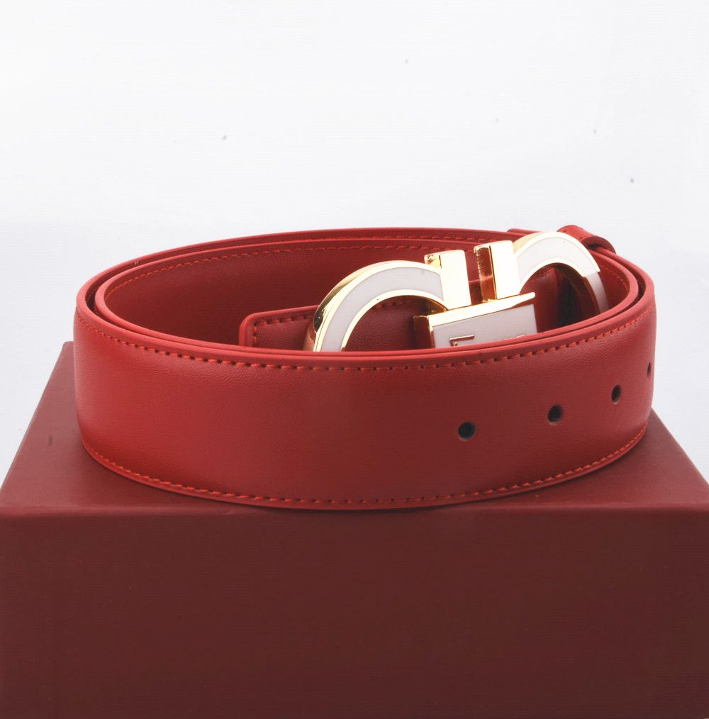 ceinture rouge + boucle blanche