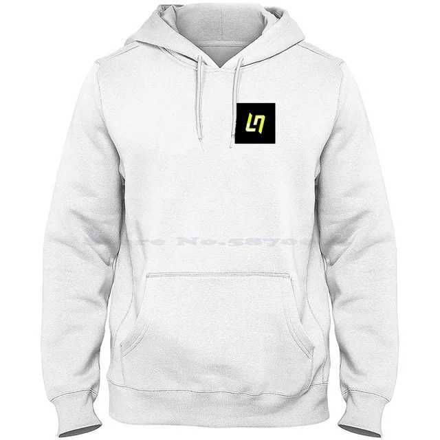 hoodie-white