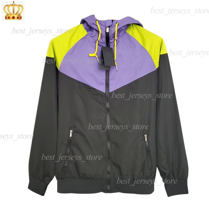 CFC 23-24 Kapuzen-Windjacke