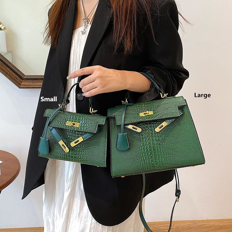 Green-Small-1541#