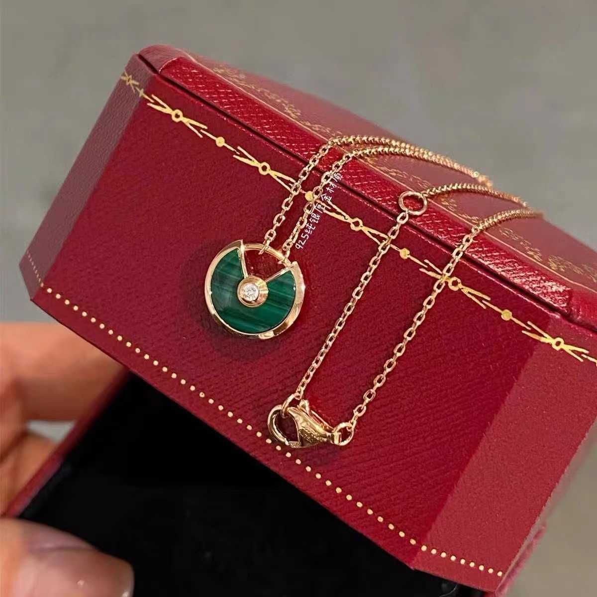 White Gold Amulet Necklace (green Mala