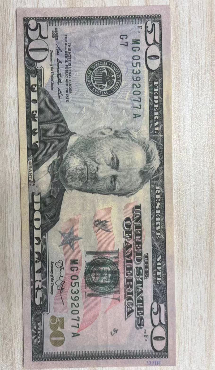 50 dólares