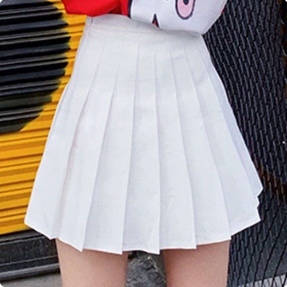 White pleated skirt XL