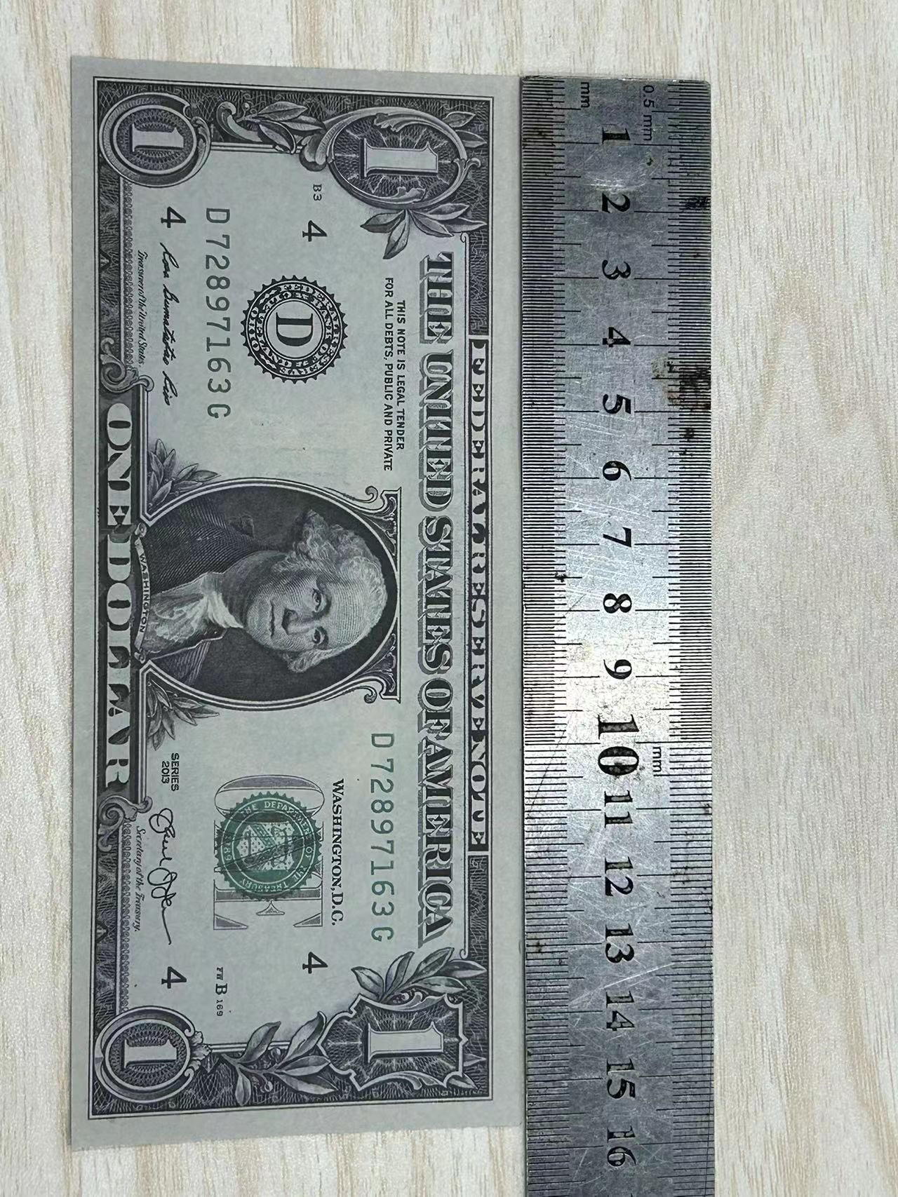 1 dollaro