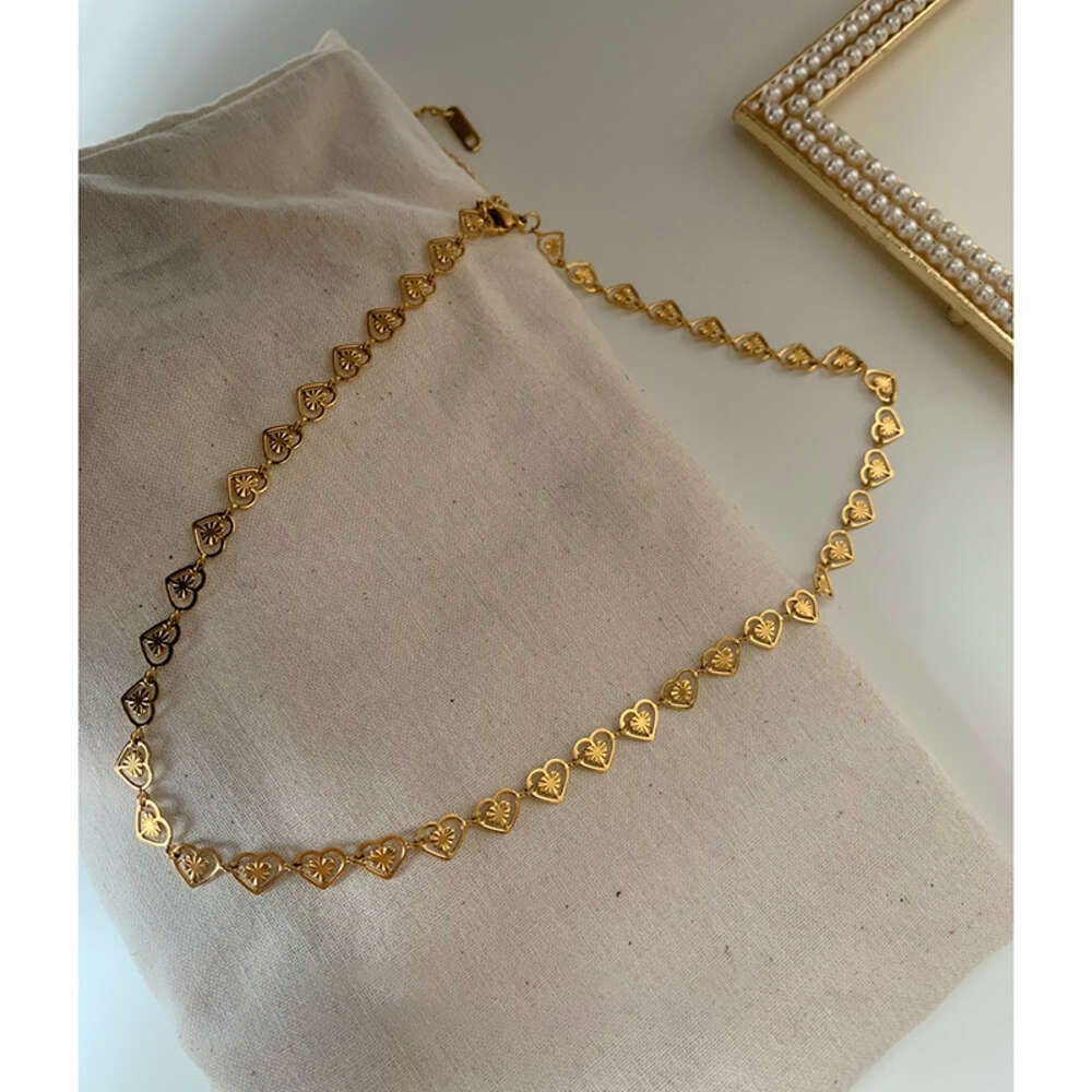 Gold-Necklace