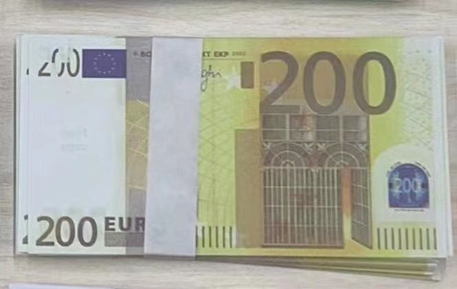 200 euros