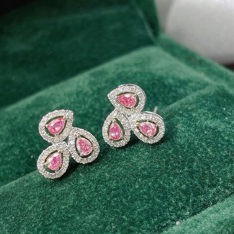 Pink Moissanite