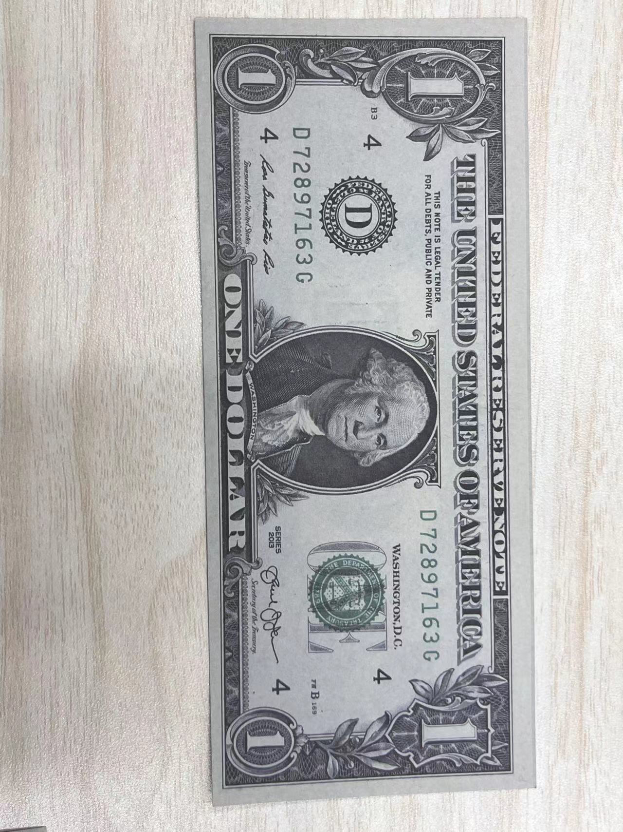 1 dollar