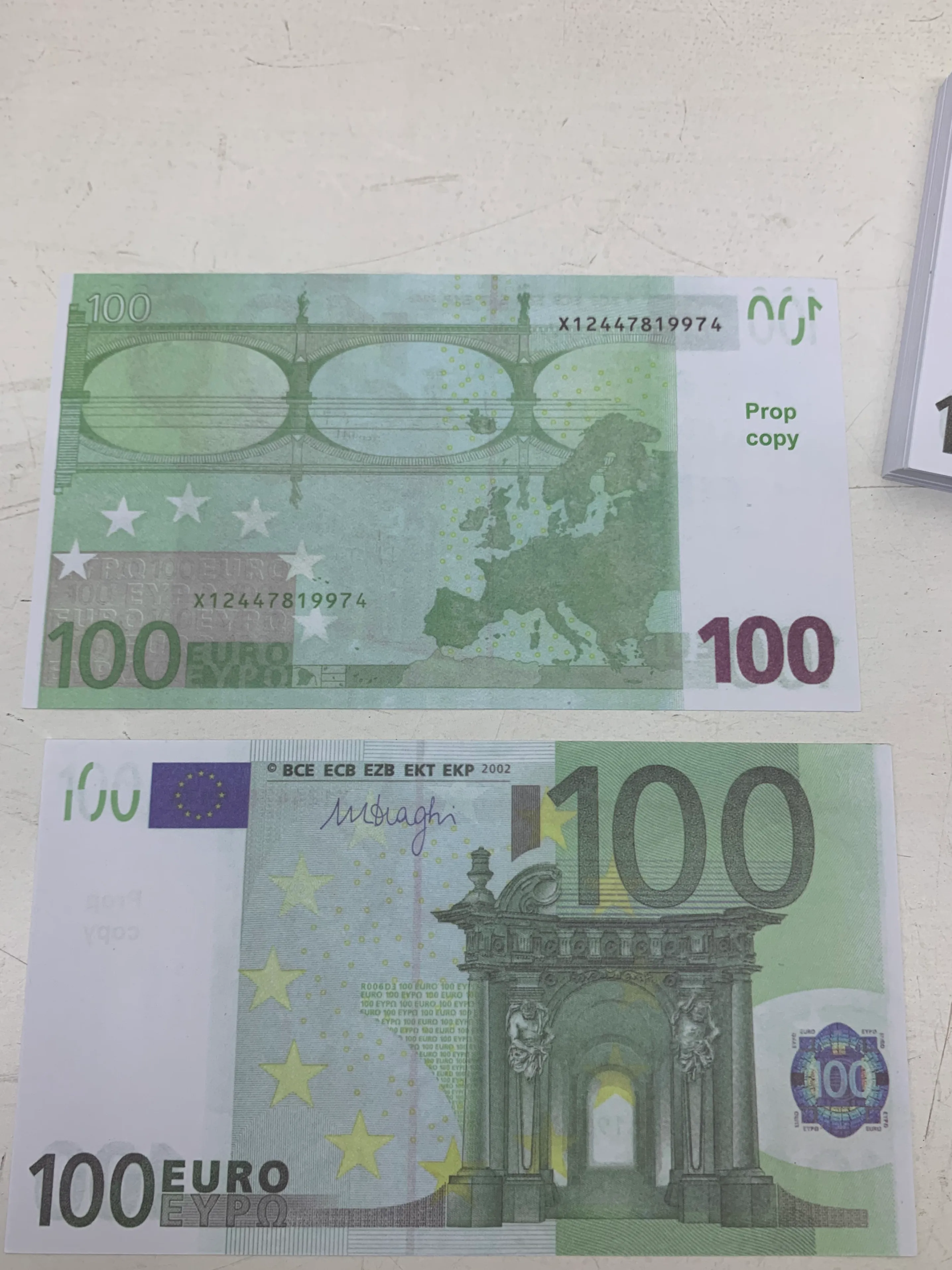 100 euro