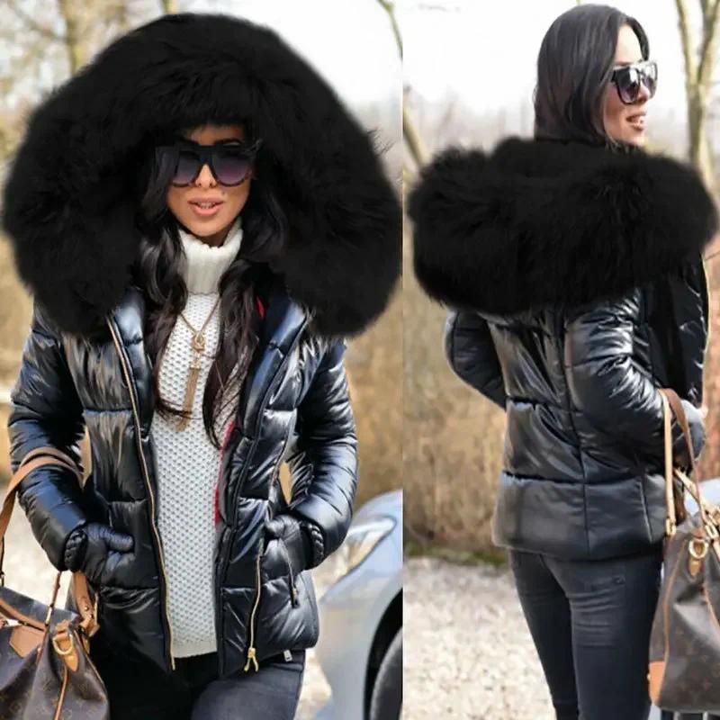 Black fur coll