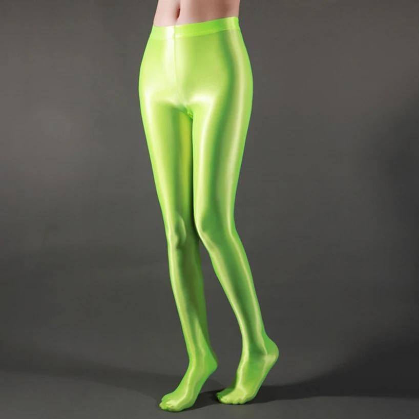 green leggins