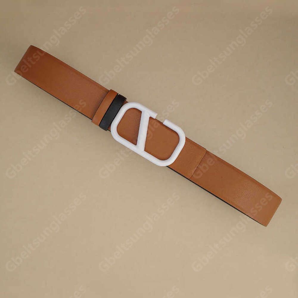 brown_white buckle