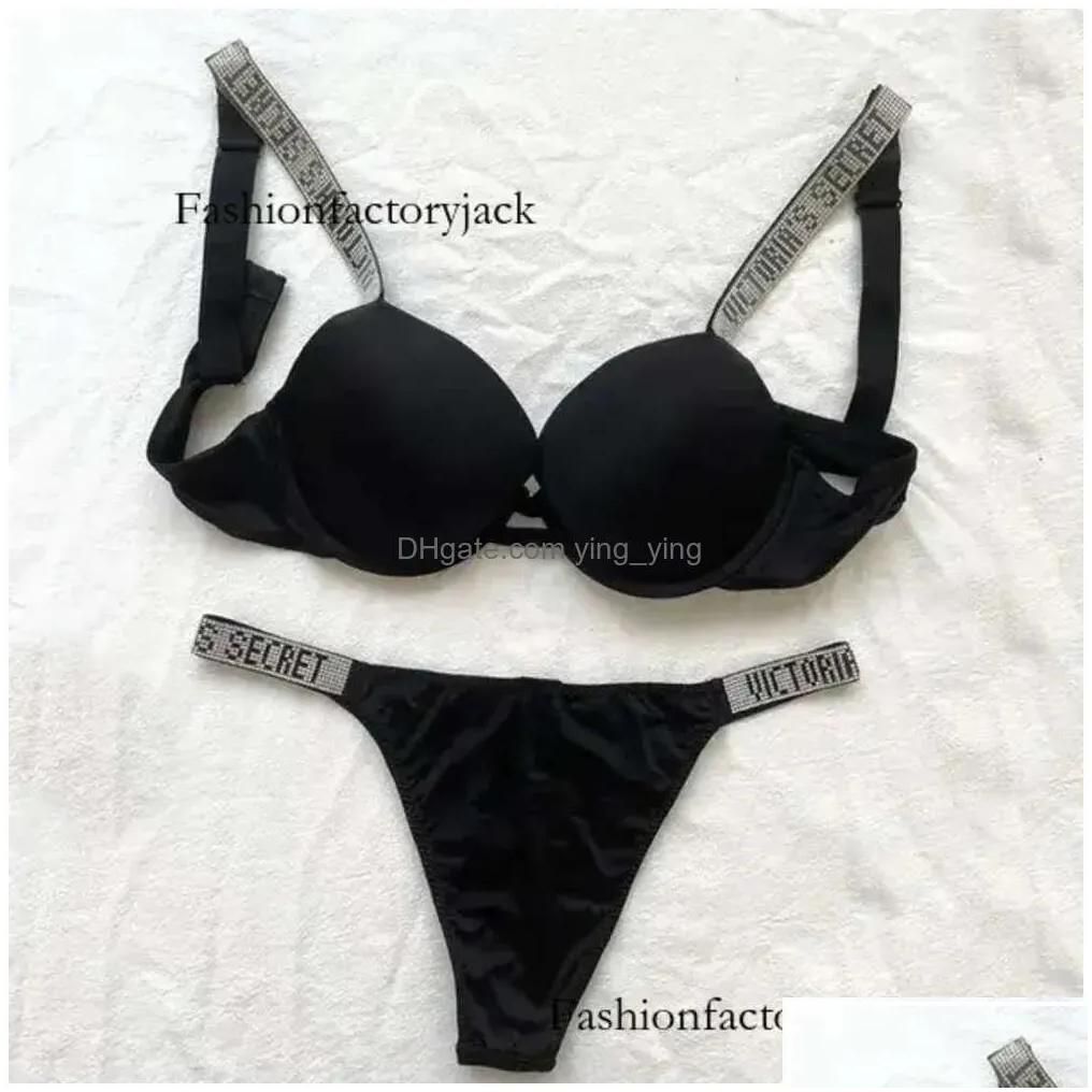 Ensemble de soutien-gorge vs