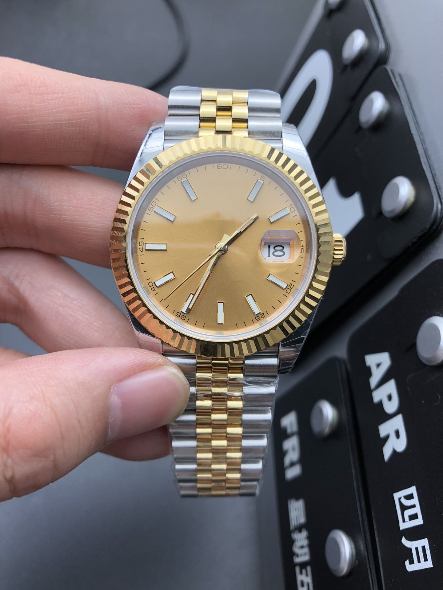 41MM-18-horloge+Box-garantiekaart