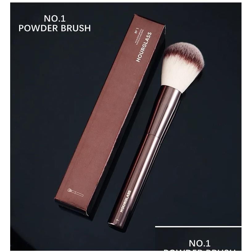 No.1 Powder Brush