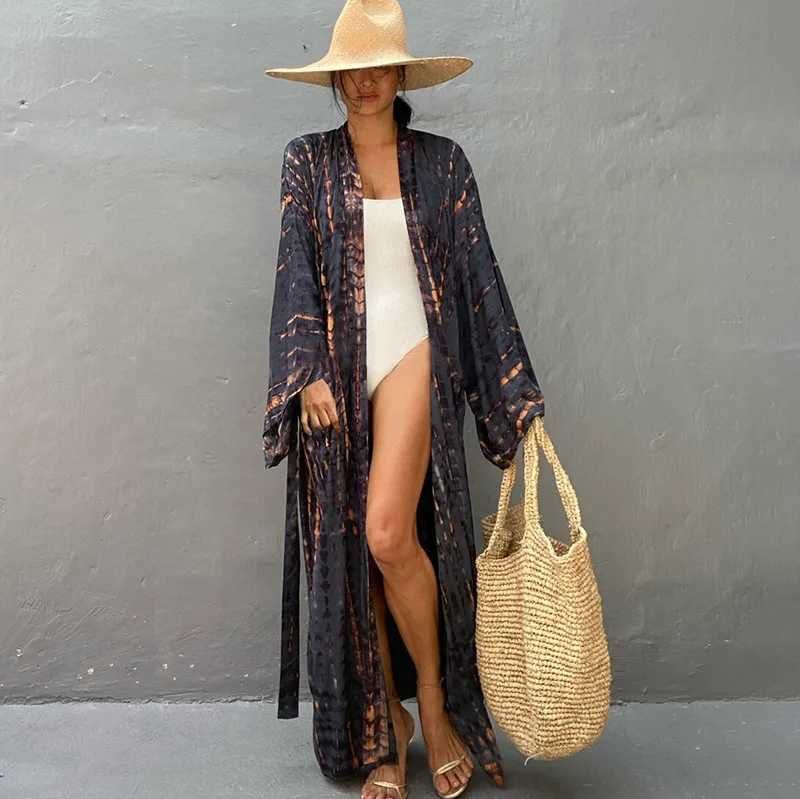 Grey Beach Kimono