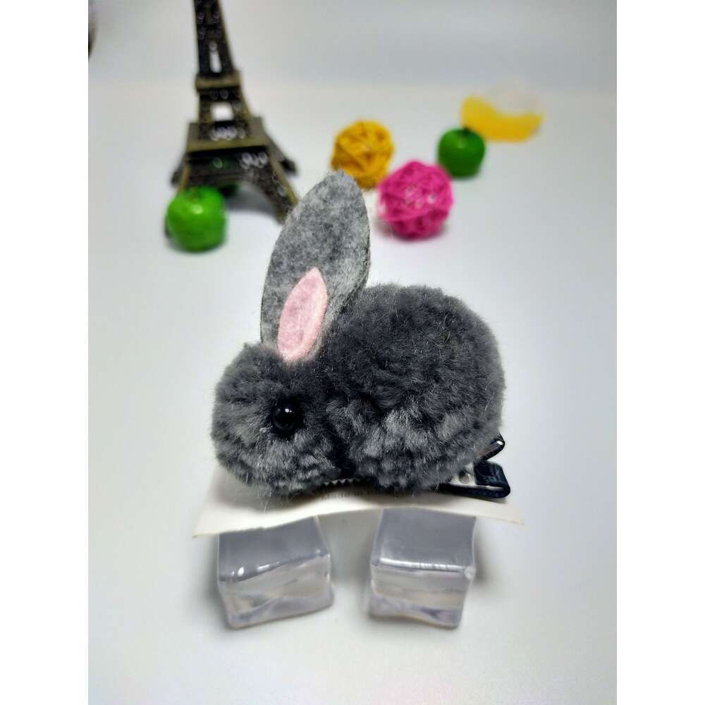 Pince à cheveux lapin gris