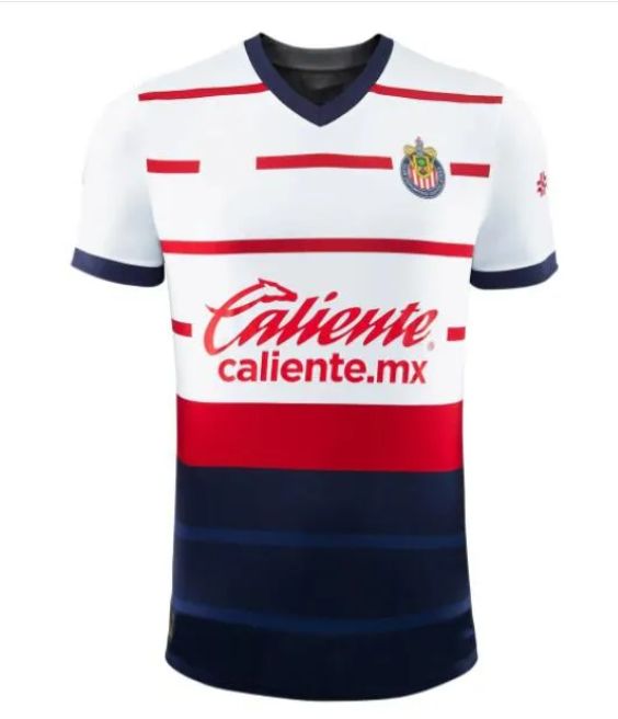 جديد 23/24 chivas بعيدا