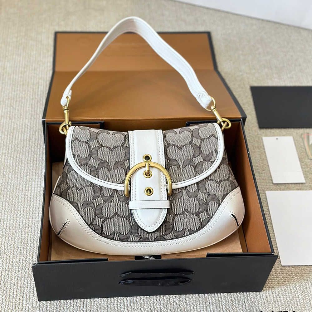 C4034size:30x20cm