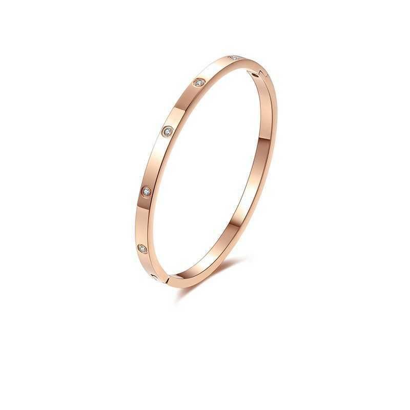 Dieci diamanti in oro rosa larghi 4 mm (misura