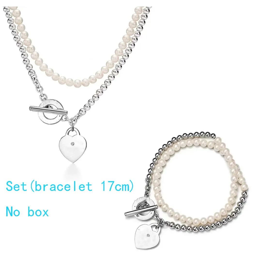 Set (Becelet 17 cm) #NO Box