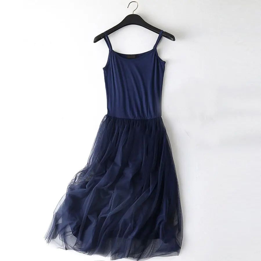 Navy blau