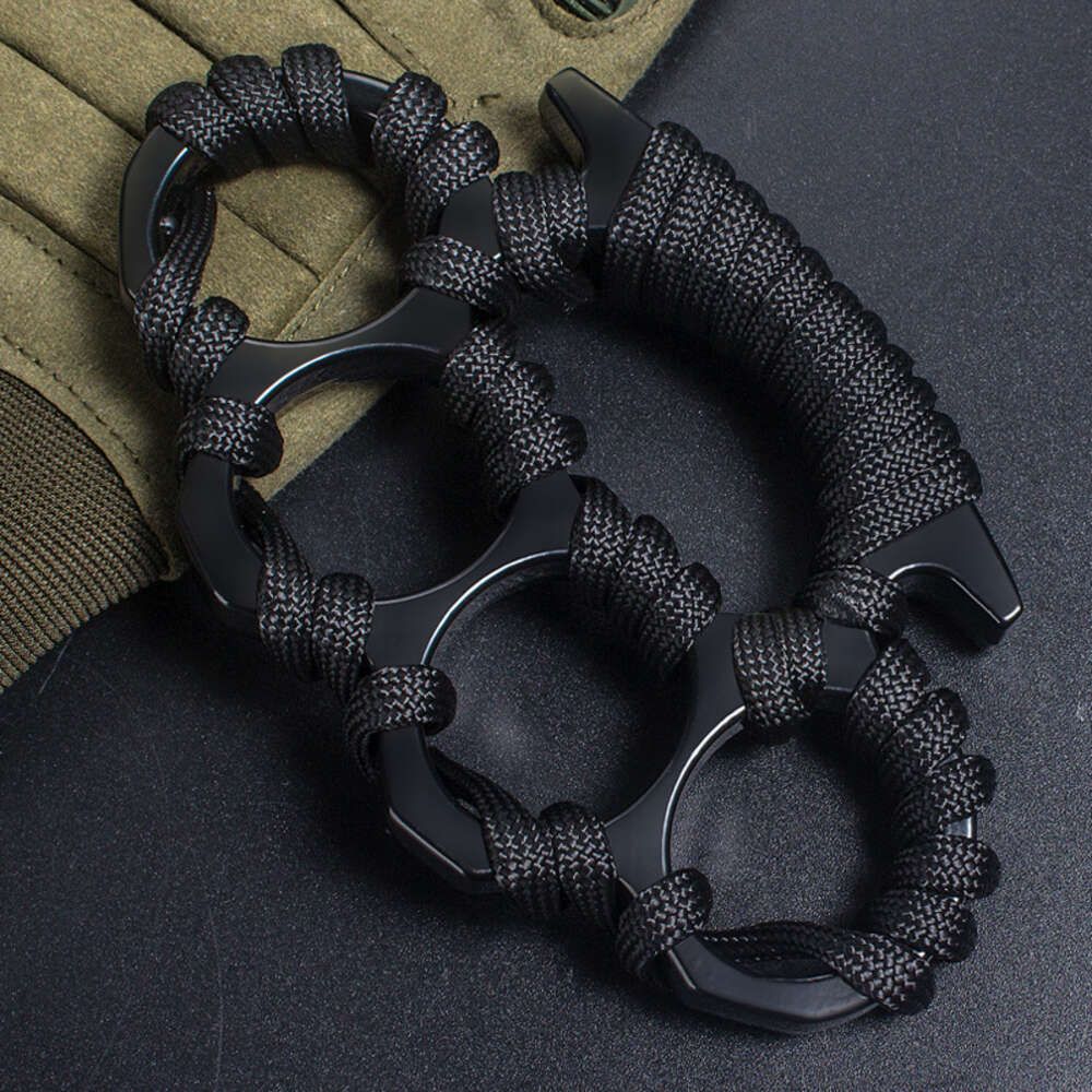 Zinc alloy black daring S team rope