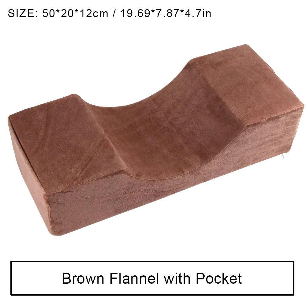 色：茶色のフランネル枕