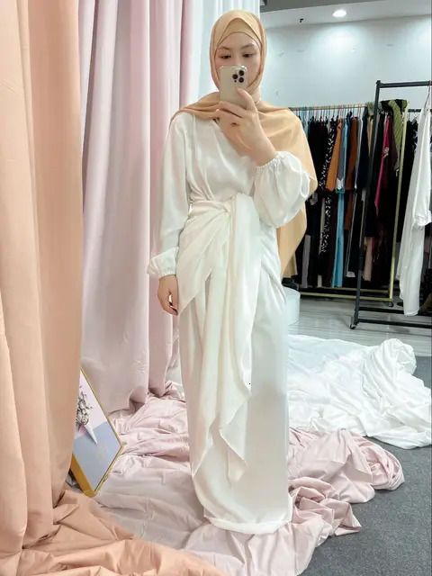 Beyaz iç elbise-xxl gevşek boyut