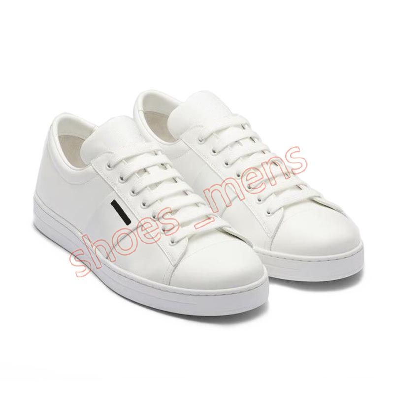 B01 38-45 Triple White