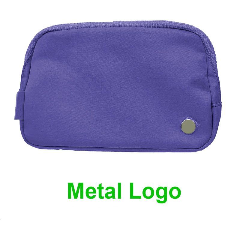 Logo in metallo-viola